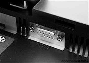 2、VGA輸入接口
