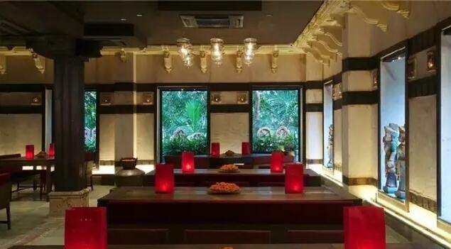 Led顯示屏完美融入餐廳 預示更多行業(yè)領(lǐng)域未被led屏企開發(fā)