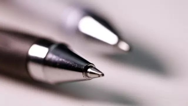 中國(guó)終于造出圓珠筆頭??！LED顯示屏生產(chǎn)設(shè)備為何仍以進(jìn)口為榮？