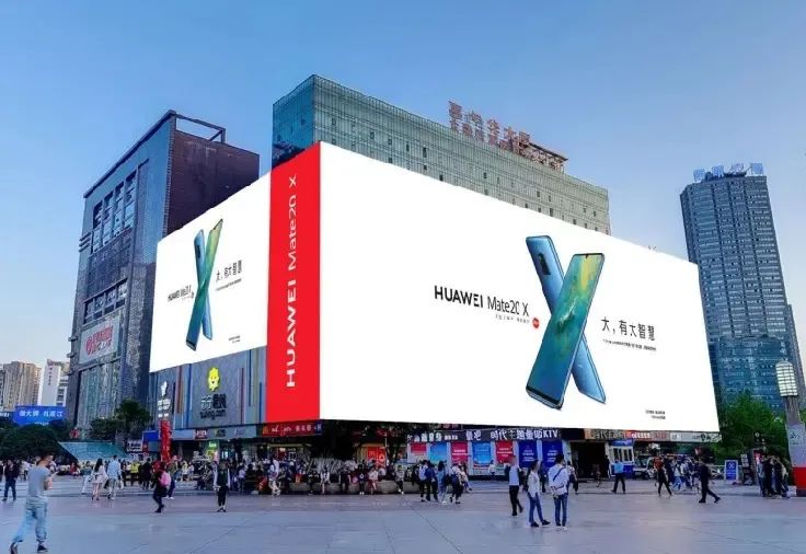 小間距2022年預(yù)銷額達218億，哪些領(lǐng)域分得一杯羹？